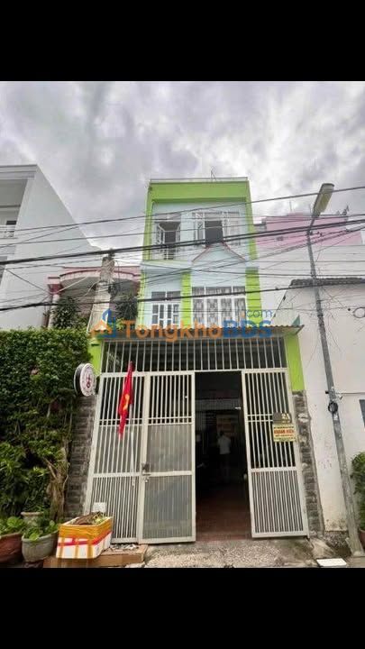 Nhà Vĩnh Hải Nha Trang 112m² 12.8 tỷ - Ô tô vào nhà