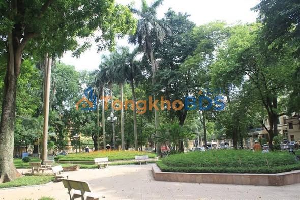 Nhà Mặt Phố Cổ Hai Bà Trưng 117m² - Kinh Doanh Đỉnh Cao, Giá 14.8 Tỷ