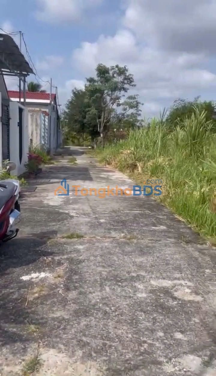 Đất nền Bình Phú Bến Tre 102m² 580 triệu - Sổ đỏ chính chủ