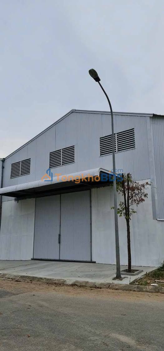 Kho xưởng KCN Quang Minh 5000m2 540 triệu - Hoạt động ngay