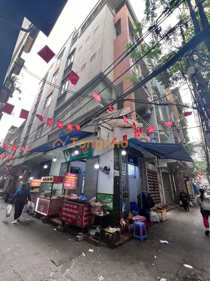 Nhà phố Xuân Thủy 60m2 giá 2 tỷ - Mặt tiền kinh doanh