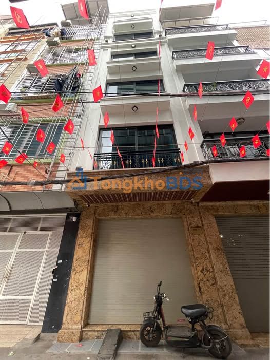 Nhà Thanh Xuân Bắc 40m² 8 tỷ - Nằm giữa ngõ 3m, sẵn sàng ở ngay