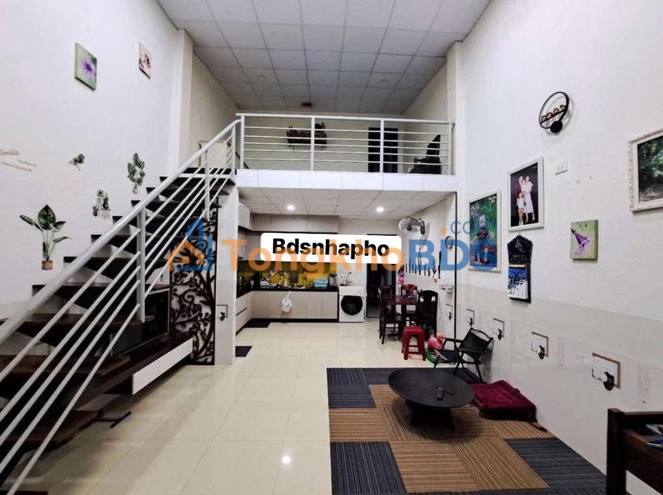 Nhà nguyên căn Lê Đình Kỵ 70m² 7 triệu - Ô tô vào tận nhà