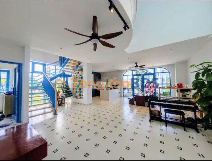 Nhà phố Trần Sâm Sơn Trà 240m2 45 triệu - Mặt tiền kinh doanh