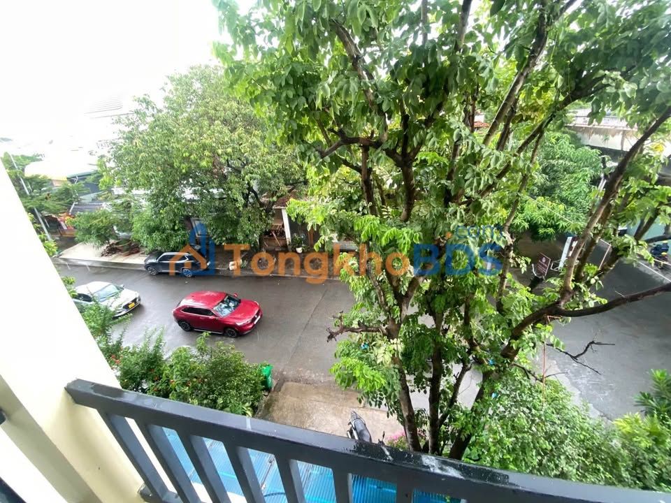 Nha pho An Phu 119m2 25.6 ty - Mat tien kinh doanh