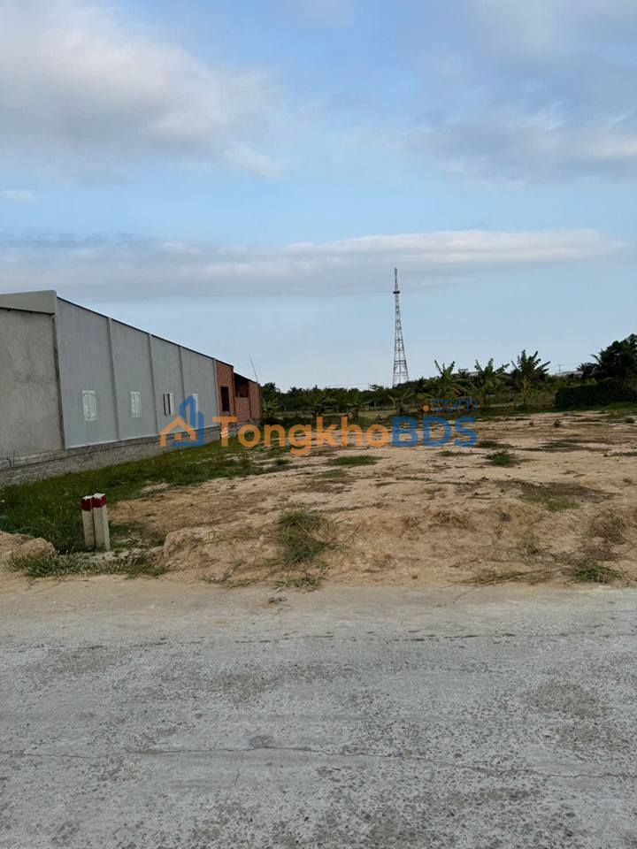 Đất nền La Gi 240m² 900 triệu - Đất thổ cư 100%