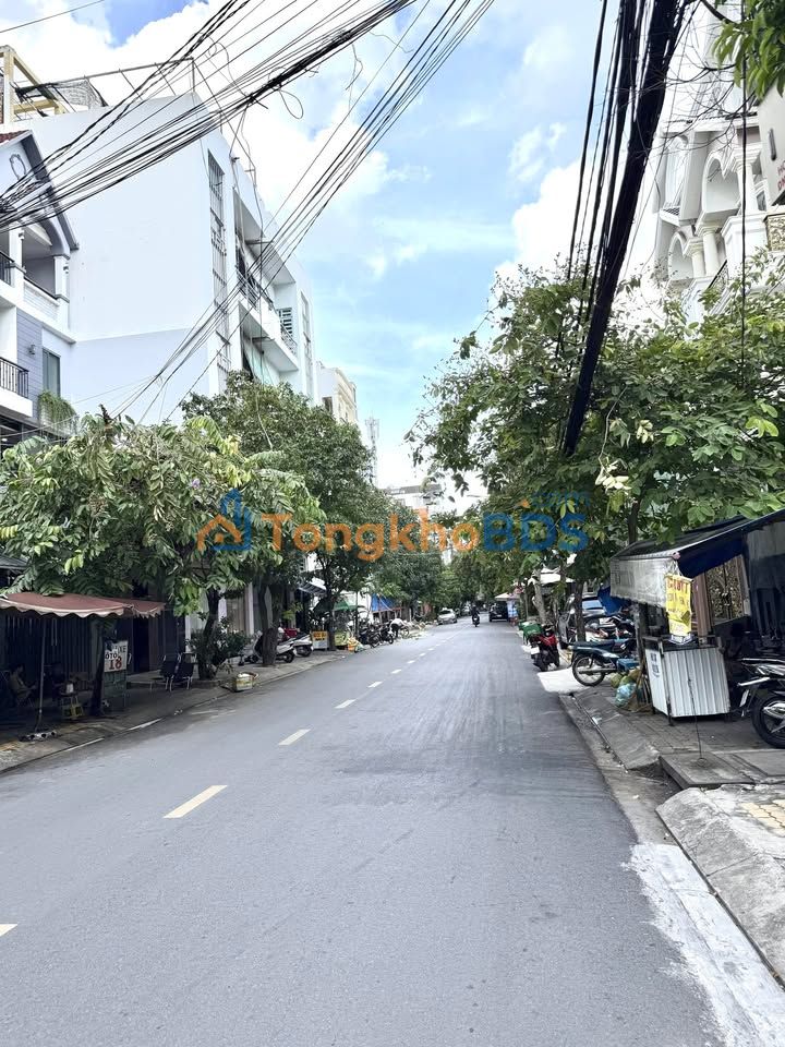 Đất mặt tiền 79, Q7 80m² 14.8 tỷ - Hạ tầng hoàn chỉnh