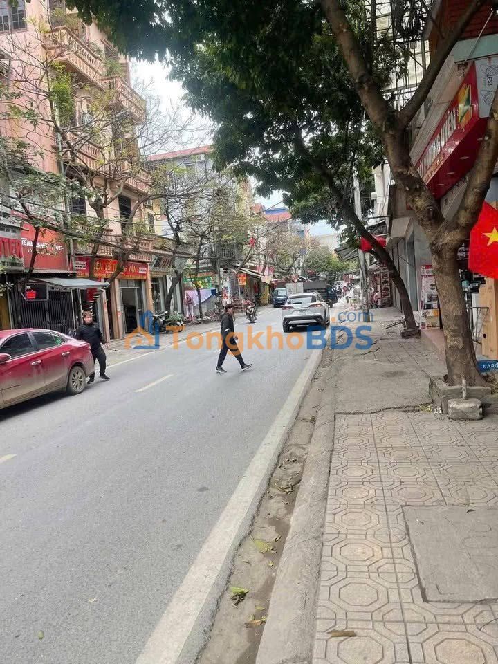 Nhà riêng Thị trấn Phùng, Đan Phượng 35m² - Ô tô vào tận nhà