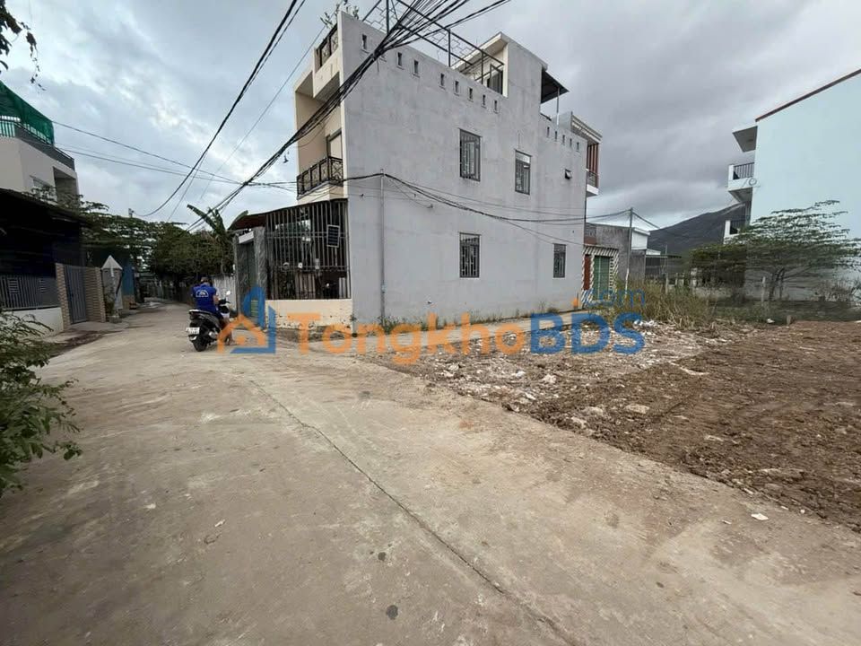 Đất nền Vĩnh Trung Nha Trang 100.4m² 1.85 tỷ Sổ đỏ chính chủ