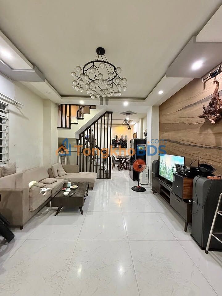 Nhà Trương Quốc Dung Phú Nhuận 57m² giá 10 tỷ - Ô tô vào tận nhà