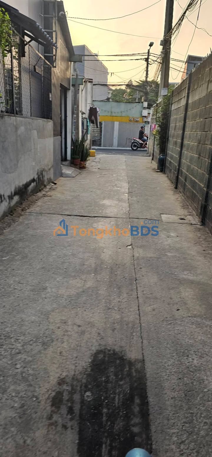 Nhà riêng Linh Xuân 165m² 6.765 tỷ - Ô tô vào tận nhà