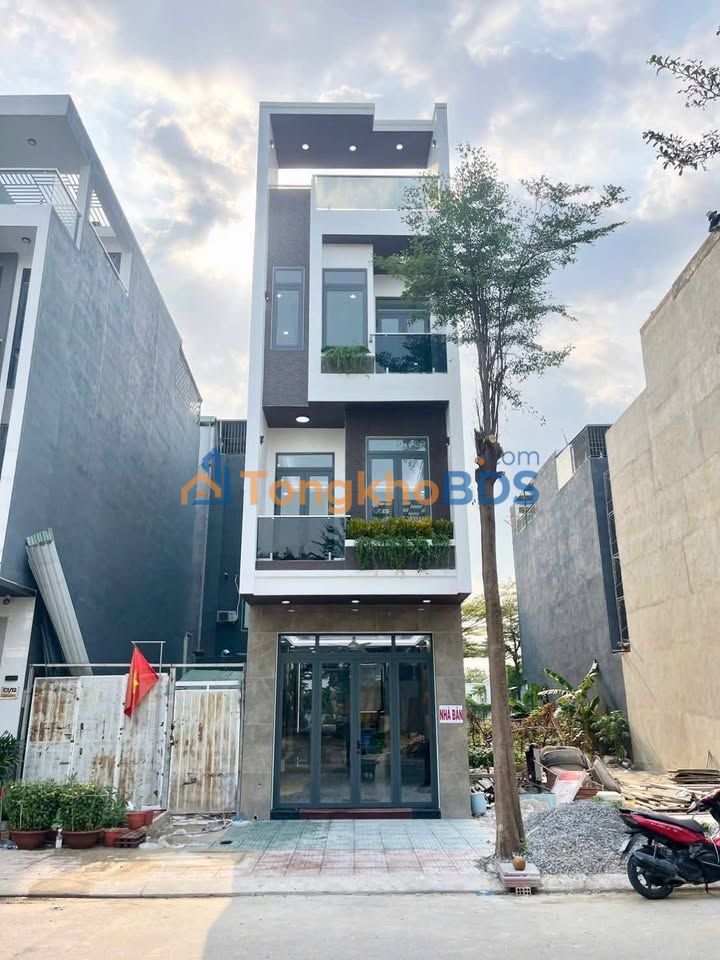 Nhà phố Thuận An 64m² giá 5.7 tỷ - Ô tô vào tận nhà