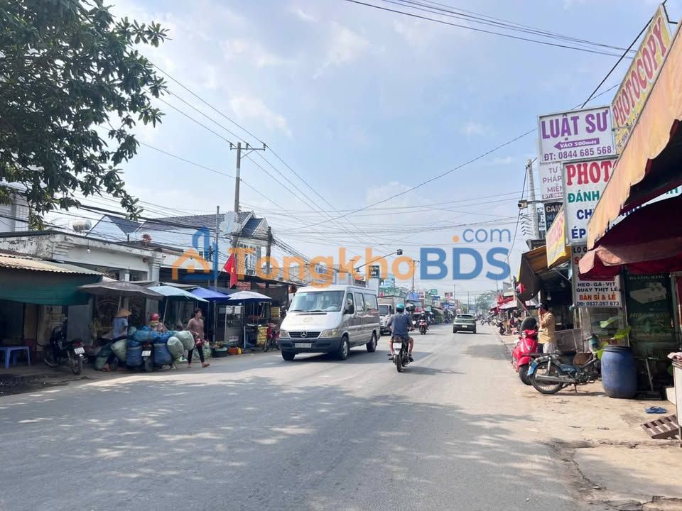 Nhà mặt tiền Đức Hòa Thượng 248m2 2.25 tỷ - Kinh doanh