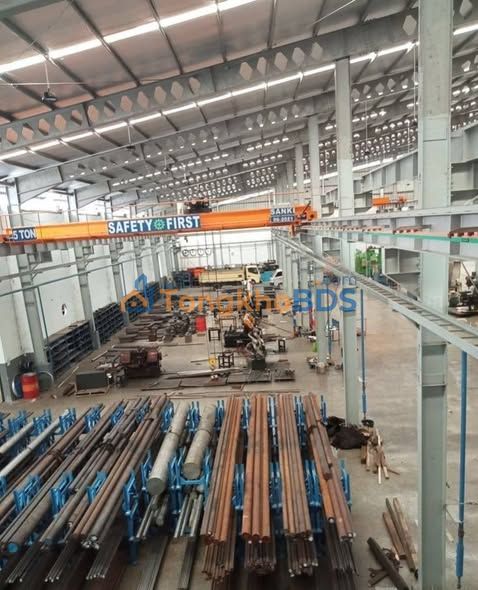 Kho xuong Tam Phuoc 5.000m2 360 trieu - Hoat dong ngay