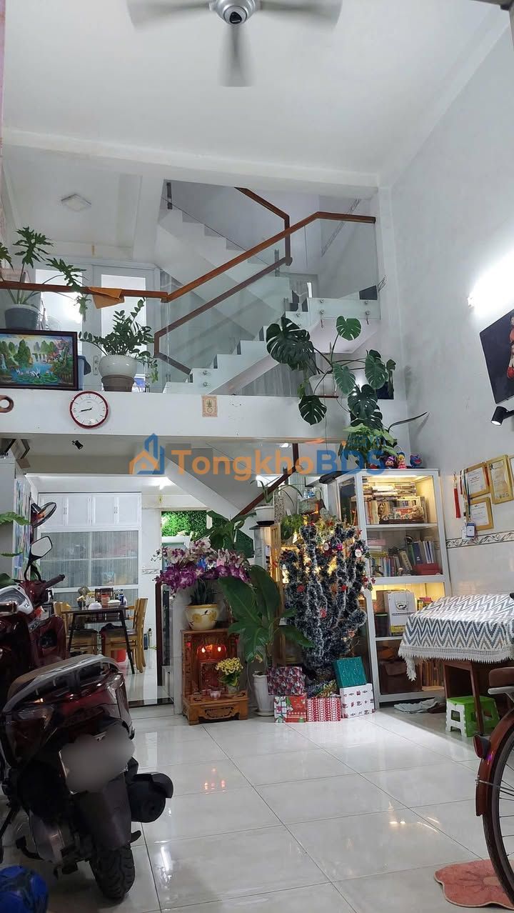 Nhà nguyên căn Đường 22 Linh Đông 52m² 12 triệu - Chính chủ sẵn ở