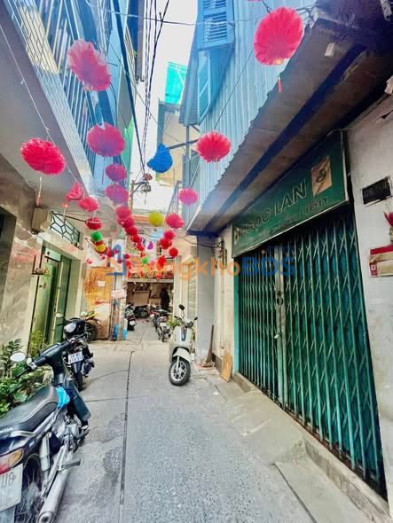 Nhà riêng Lò Siêu Q11 81m² giá 7.5 tỷ - Ô tô vào tận nhà