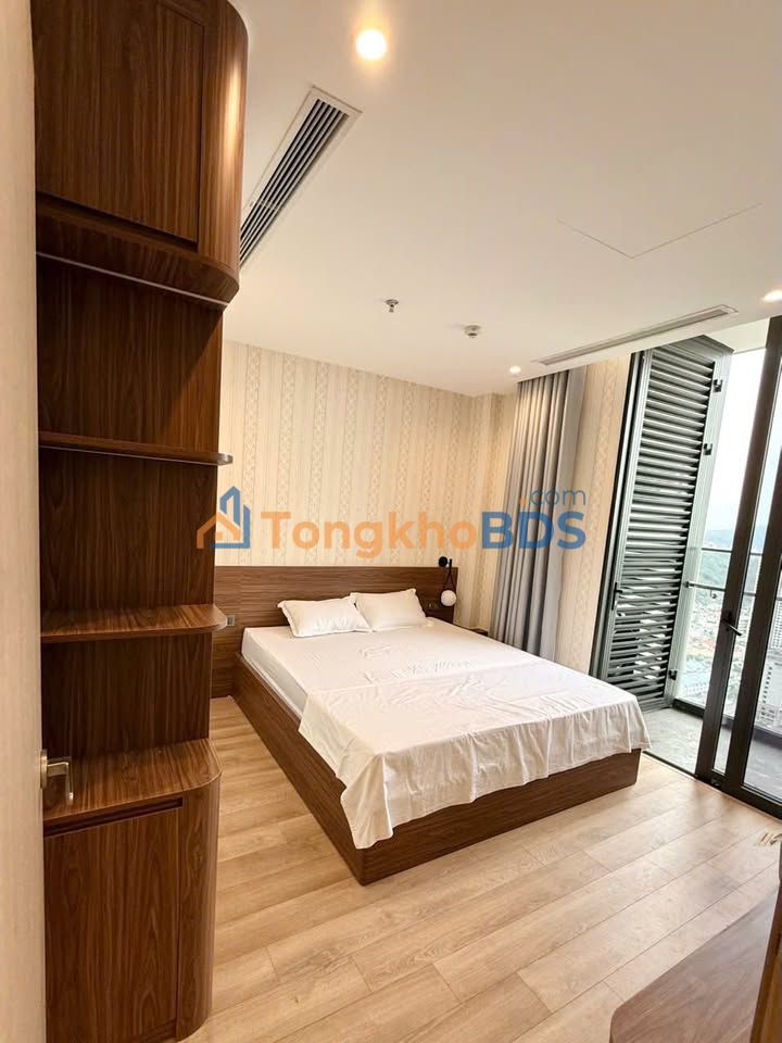 Căn hộ Icon40 Hạ Long 60m² 3.15 tỷ - View đẹp