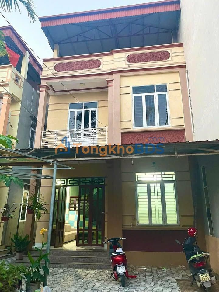 Nhà 2 tầng Liên Bảo Vĩnh Yên 4 triệu/tháng - Sẵn sàng ở ngay