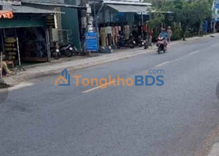 Mặt Tiền TL885 Giồng Trôm - Kinh Doanh Đa Ngành, Thu Nhập Ổn Định