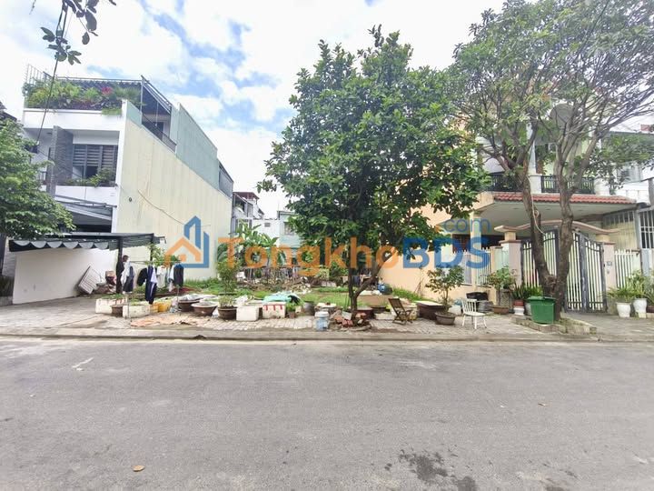 Đất nền Hòa Xuân Đà Nẵng 200m² 11,5 tỷ - Đường ô tô