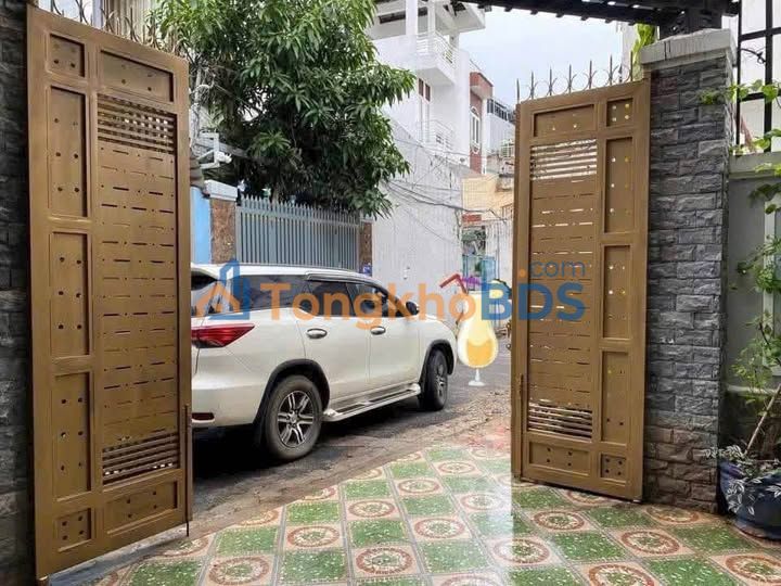 Townhouse Hẻm Phan Chu Trinh 148m² 13.9 tỷ - Cho thuê ngay