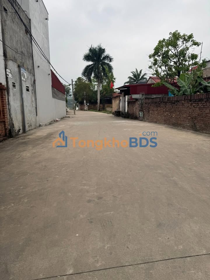 Đất nền Quang Tiến Sóc Sơn 102m² 4,08 tỷ - Đường to ô tô