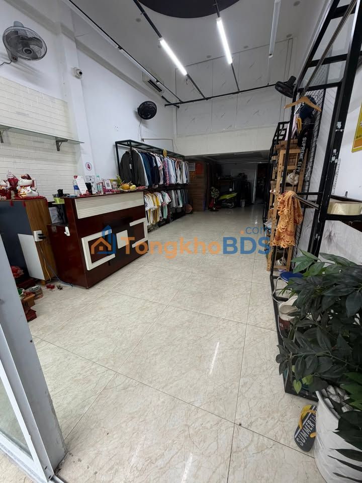 Nhà cho thuê Núi Thành 48m² - Ô tô vào tận nhà