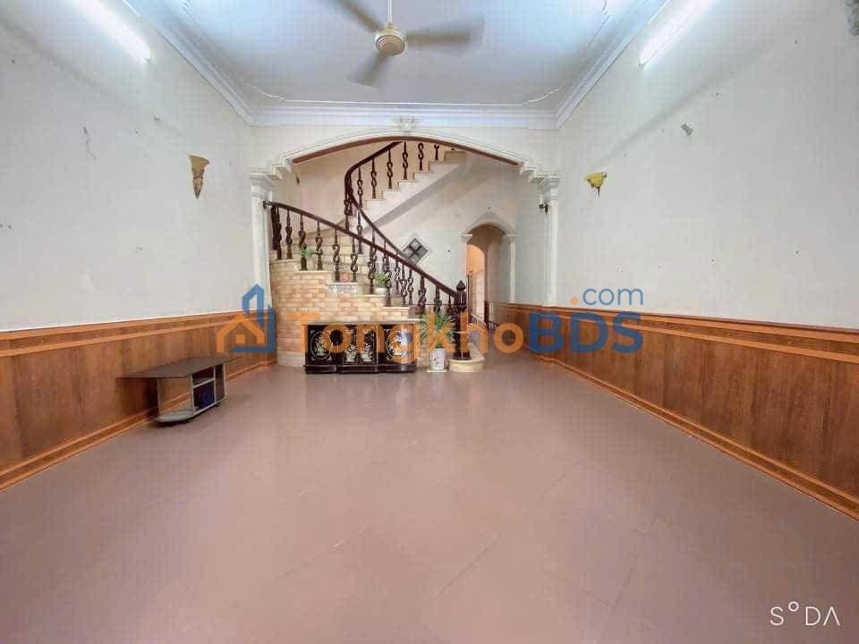 Cho thuê nhà 3 tầng mặt đường Kinh Bắc, Bắc Ninh - Kinh doanh/Văn phòng lý tưởng