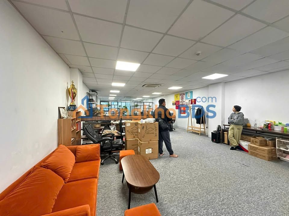 Văn phòng Tô Vĩnh Diện 150m² 21tr - Vị trí trung tâm