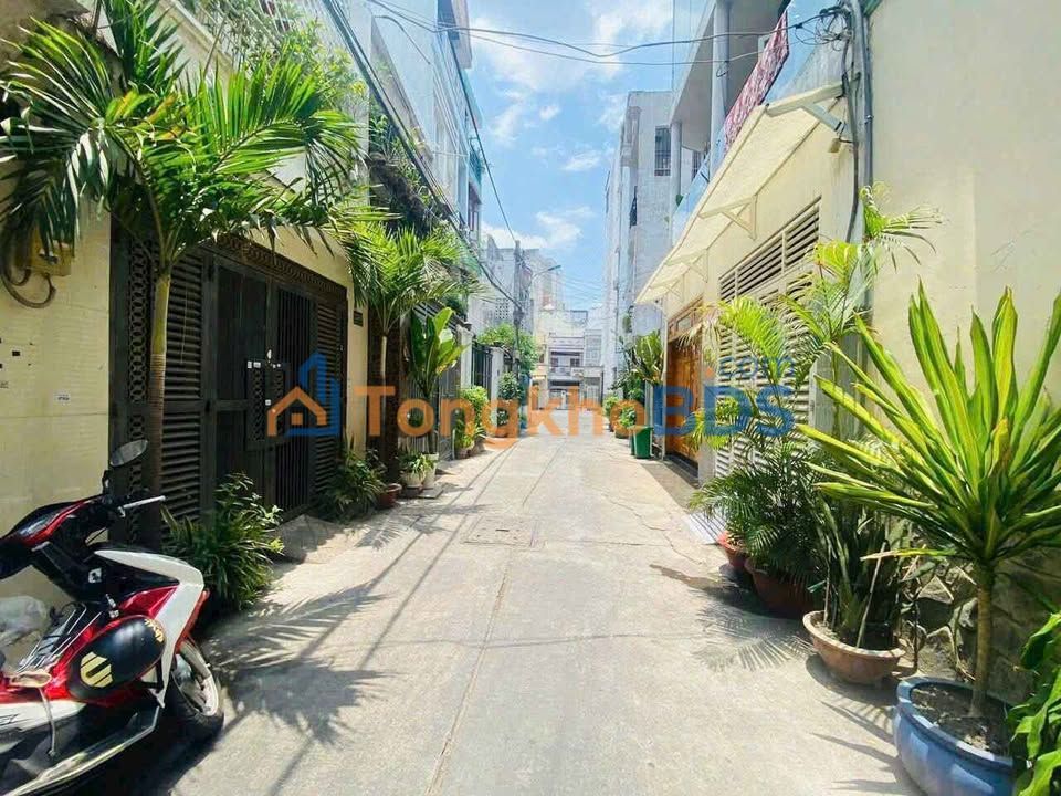 Nhà Khu Bàu Cát Tân Bình 46m² 7.9 tỷ - Ô tô vào nhà hẻm xe tải