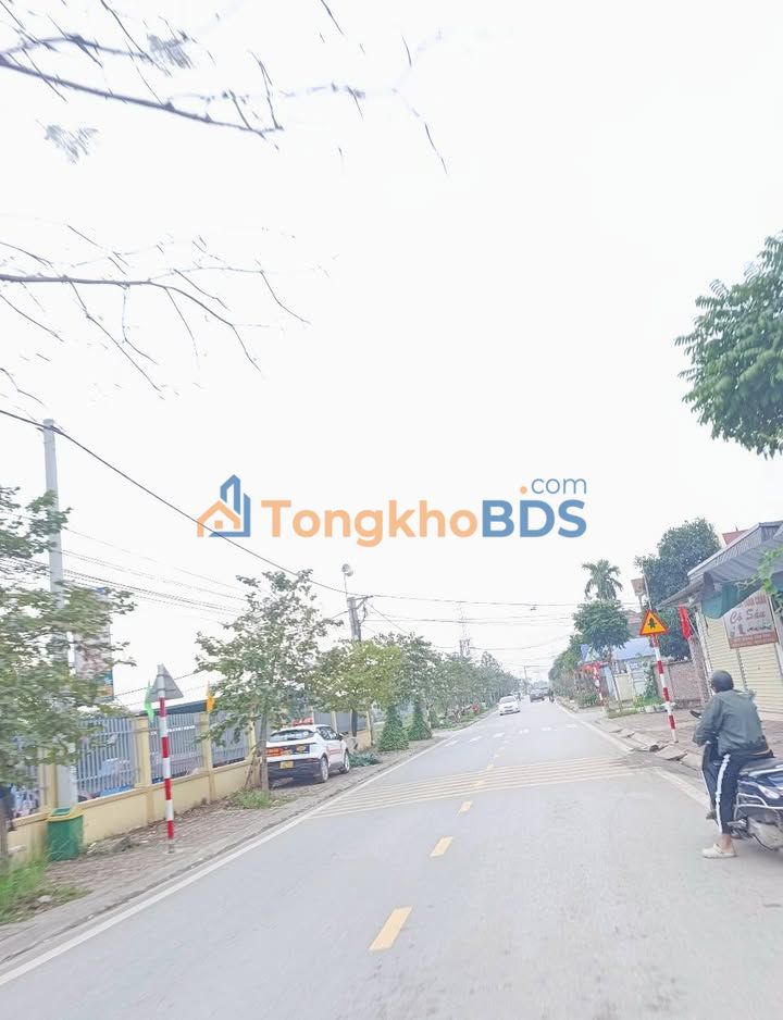 Đất Sóc Sơn 300m² - Đường Ô Tô Tránh, Sổ Đỏ Chính Chủ, Giá 2 Tỷ