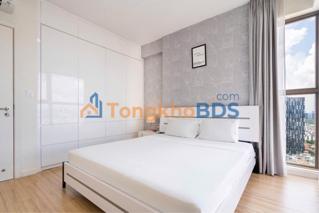 Can ho Millennium Q4 100m2 27 trieu - Full noi that o ngay