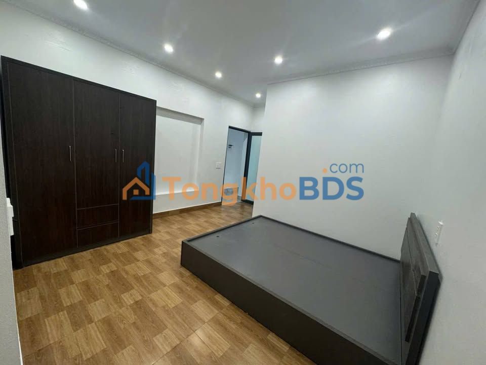 Nhà phố Quế Võ 1 30 triệu/tháng - Thích hợp KD sầm uất