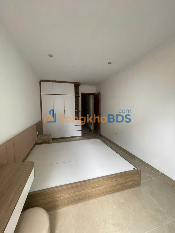 Nhà Phan Đình Giót 33m² 8,8 tỷ – Sẵn sàng ở ngay