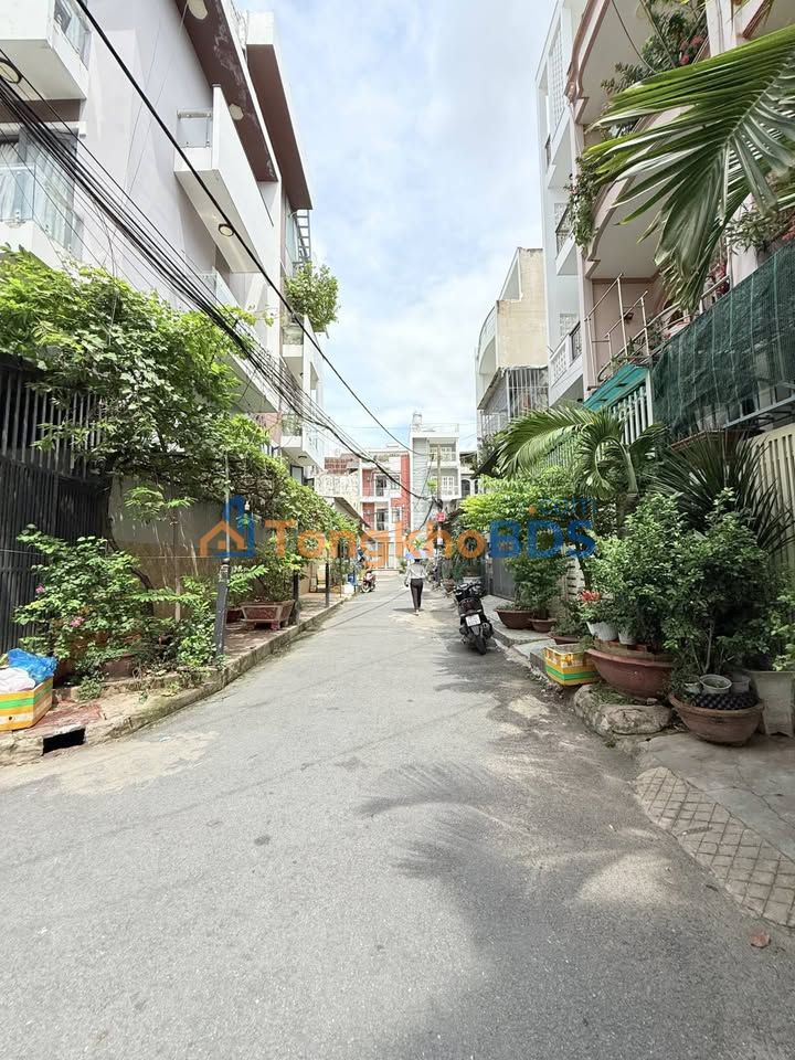 Nhà hẻm 205 Phạm Văn Chiêu 60m² 8 tỷ - Ô tô vào nhà