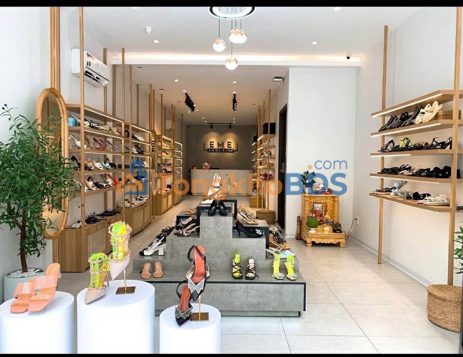 Nhà 3 tầng Lê Duẩn 123m² 35 triệu - Sẵn sàng ở ngay