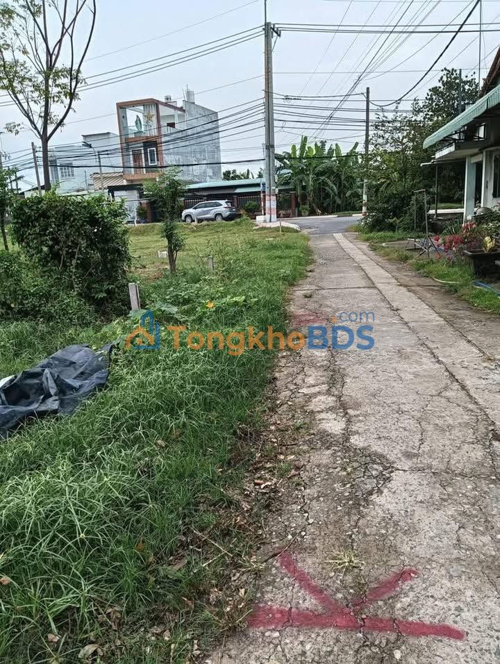 Đất nền Hóc Môn Lê Thị Kim 90m² 3.3 tỷ - Sổ hồng chính chủ