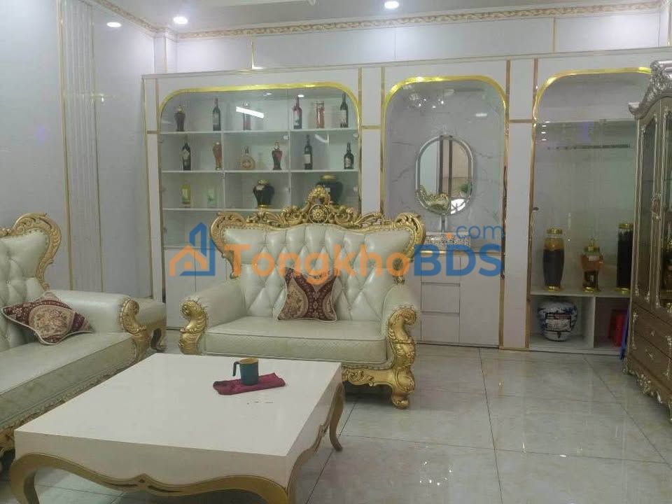 Townhouse Phan Van Hon Q12 150m² 16.99 ty - Vi tri dac dia