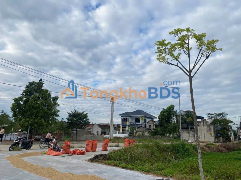 Đất nền đầu ve Hoằng Giang, Thanh Hóa - 212.4m², 2 tỷ, vị trí đắc địa