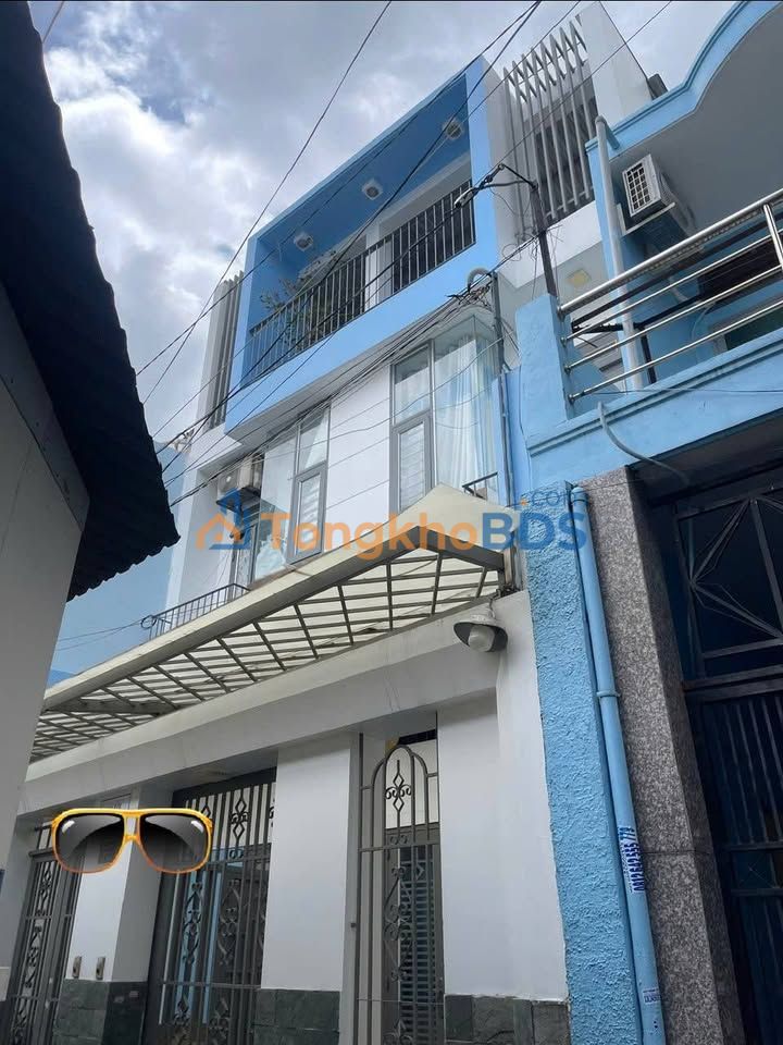 Nhà Quang Trung Bình Dương 90m2 giá 6 tỷ - Ô tô vào nhà