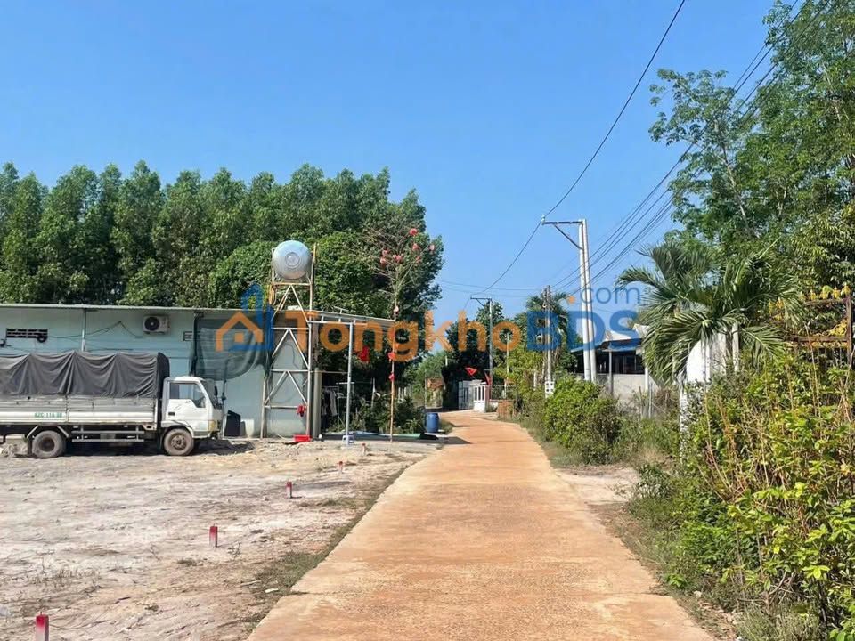 Đất nền Phú Trung 200m² 160 triệu - Đường ô tô