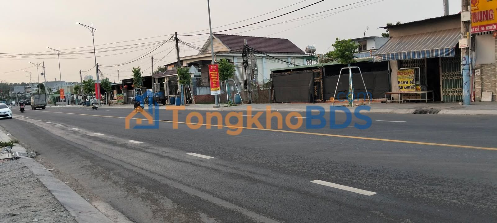 Nhà mặt tiền DT743 An Phú 300m² - Mặt tiền kinh doanh