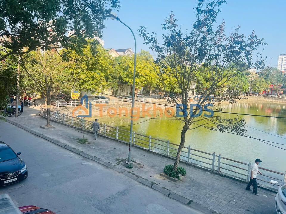 Nhà 3 Tầng Mặt Tiền 9.8m Đội Cung, Thanh Hóa - Kinh Doanh & An Cư Tuyệt Vời