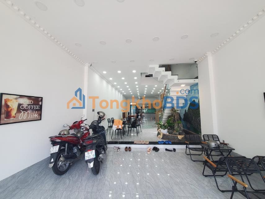 Nhà riêng VCN Phước Long 2 98m² 25tr - Ô tô vào nhà