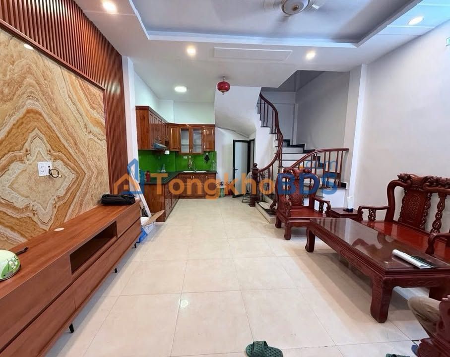 Nhà Dương Văn Bé Minh Khai 36m² dưới 10 tỷ - Chính chủ bán