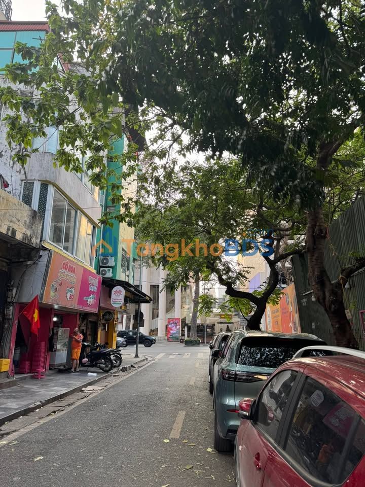 Nhà phố Vọng Đức Hoàn Kiếm 27m² - Mặt tiền kinh doanh