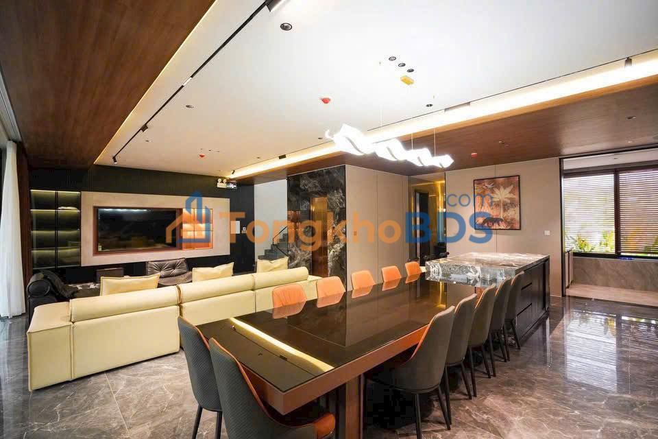 Townhouse Nam Việt Á 183m² giá 30 tỷ - Chính chủ bán