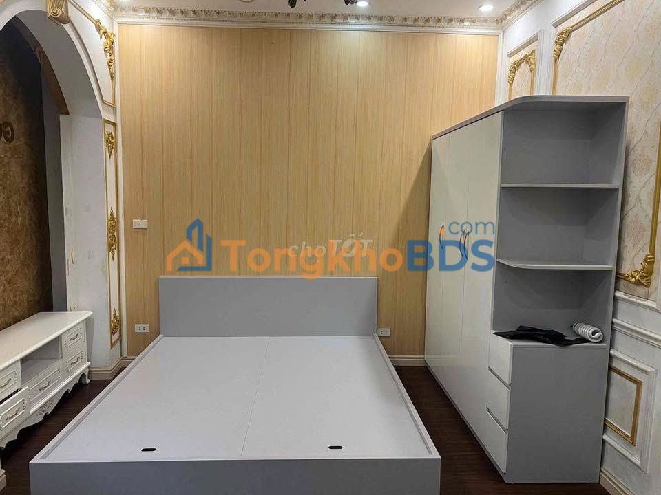 Nhà nguyên căn Tây Sơn Đống Đa 140m²/16 triệu - Sẵn sàng ở ngay