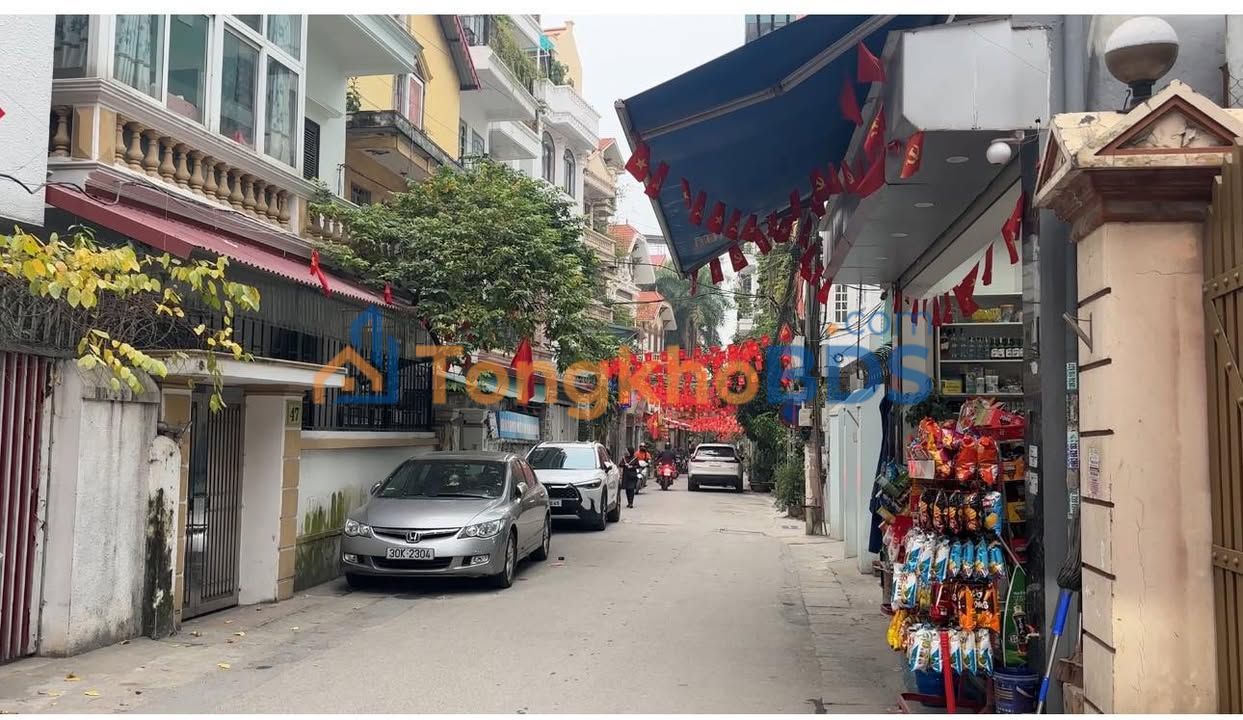 Nhà riêng Đông Ngạc 70m² 13,5 tỷ - Ô tô tránh, sẵn sàng ở ngay