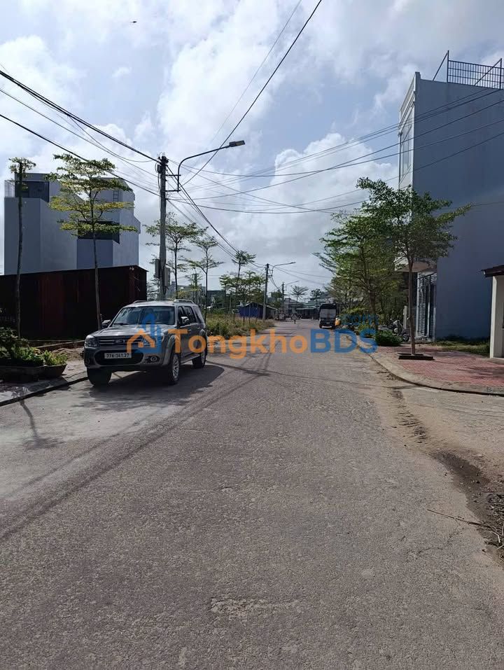 Bán Đất Mặt Tiền Huỳnh Tấn Phát, Quy Nhơn 76m² - Giá 3 Tỷ